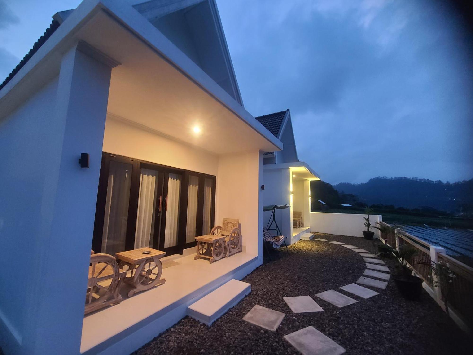 Batur Volcano Basecamp Kubupenlokan